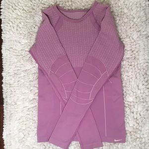 Nike Sphere Dry Swiftly Tech Warm Top Pink Size Small